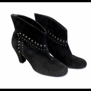 Aerosoles 8 Enrole Black Suede Studded Ankle Boots